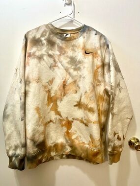 Nike XL Tie-Dye Crewneck Sweatshirt NWOT